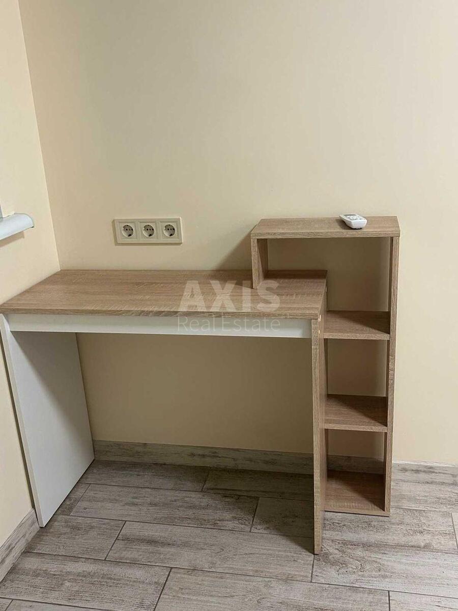 1k apartment vul. Sverstjuka Jevgena 6Г629915