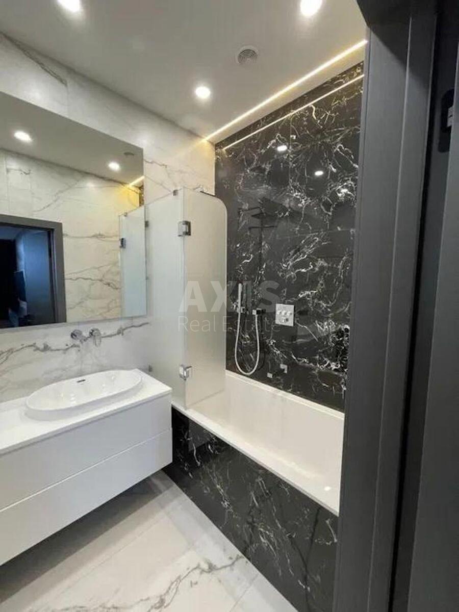 3k apartment vul. Zhyljans'ka 68630546