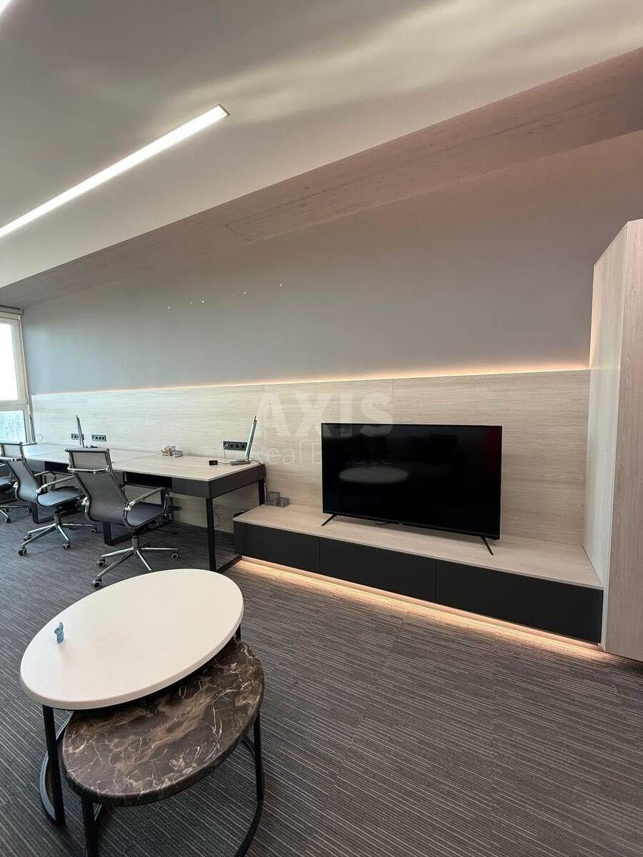 Office vul. Vasyl'kivs'ka 100А, 32m2587901