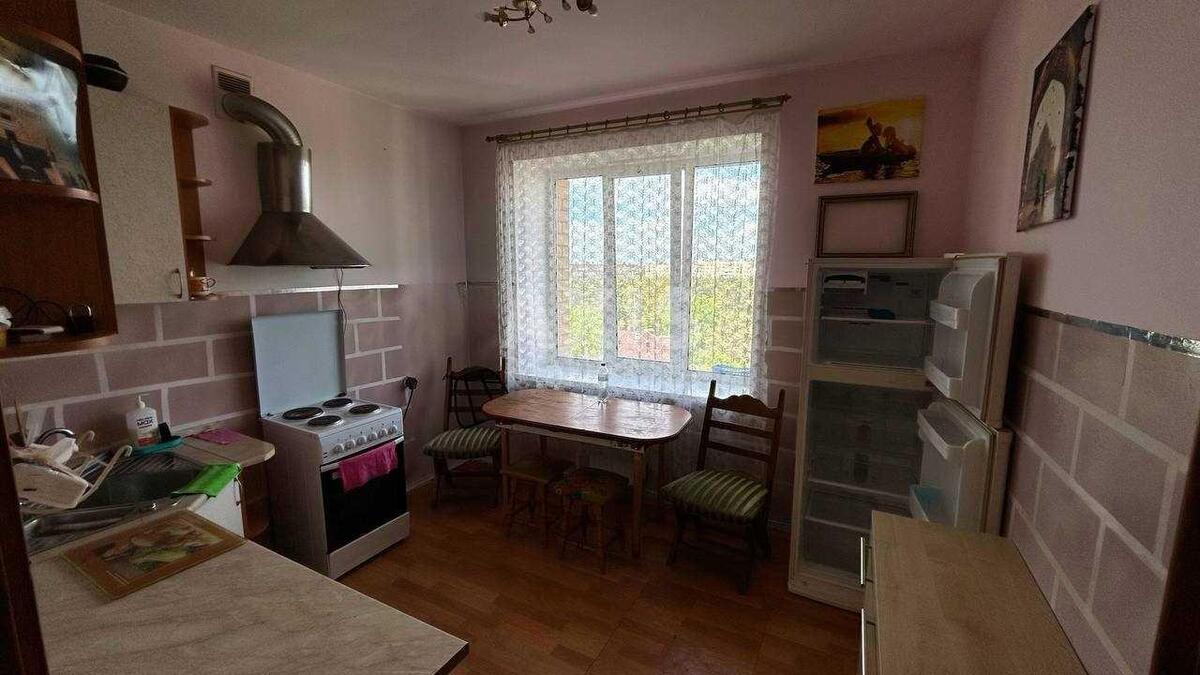 2k apartment vul. Rogozivs'ka 90