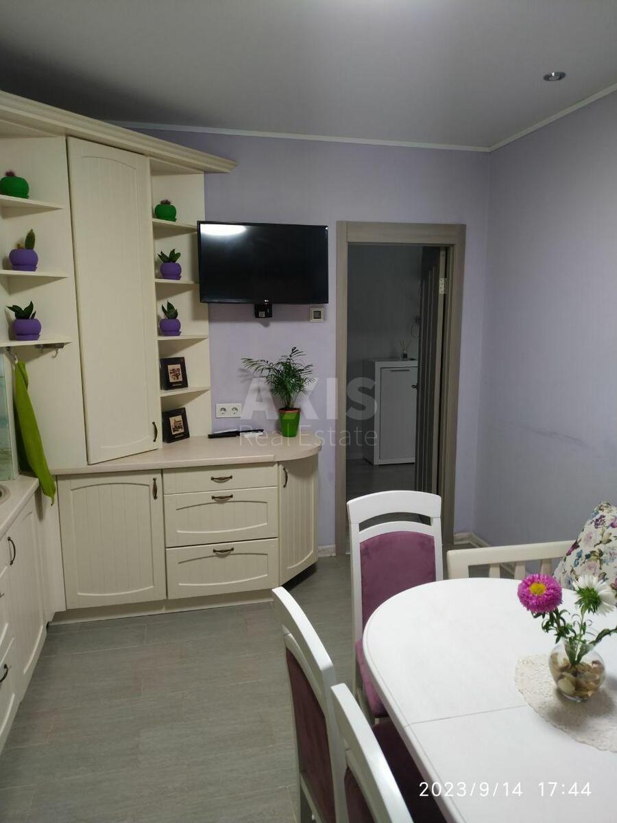 1k apartment vul. Lebedjeva Akademika 1590270