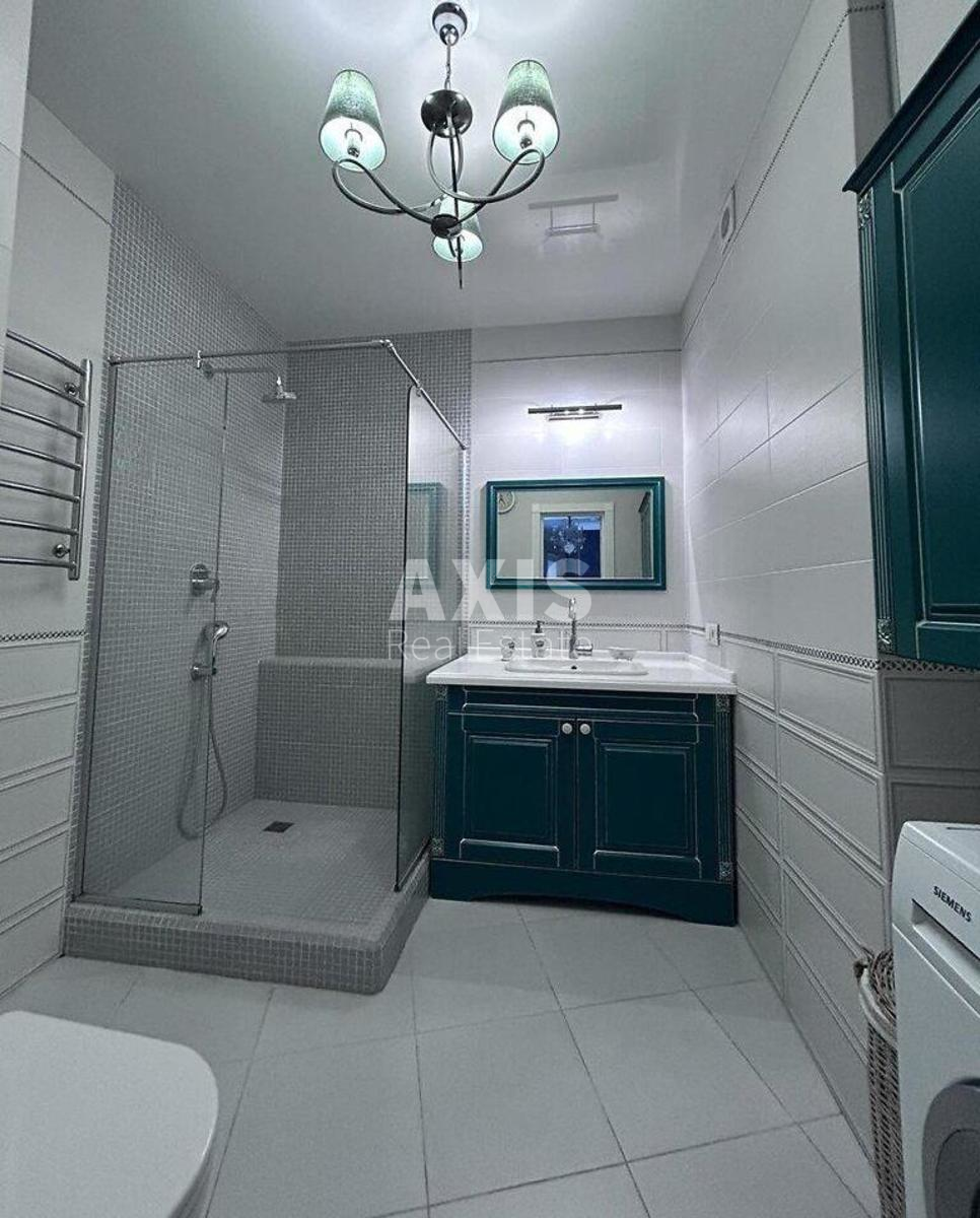 3k apartment nab. Dniprovs'ka 252