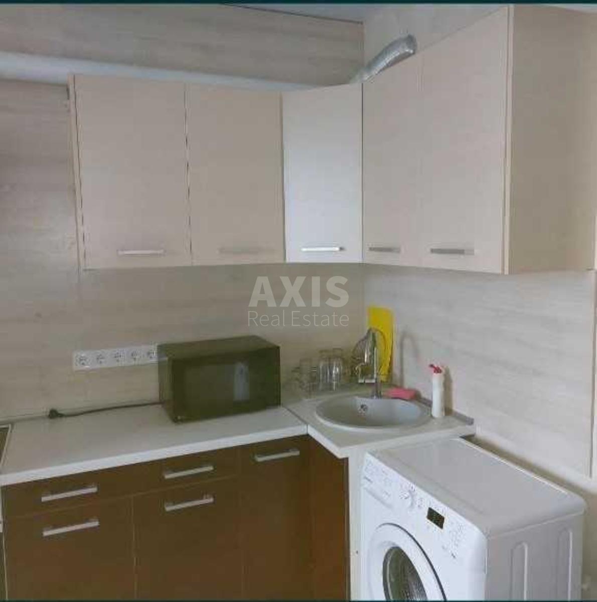 1k apartment vul. Myhajla Maksymovycha 32А