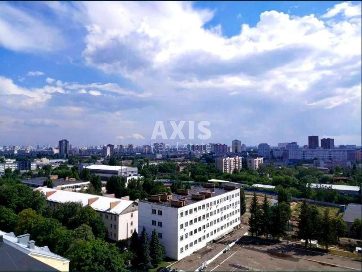 1k apartment pr-t Berestejskij 55А604040