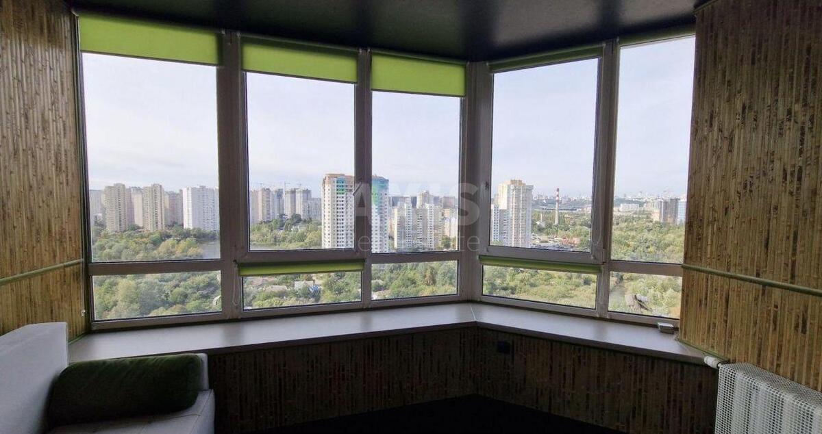 1k apartment vul. Oleny Pchilky 24