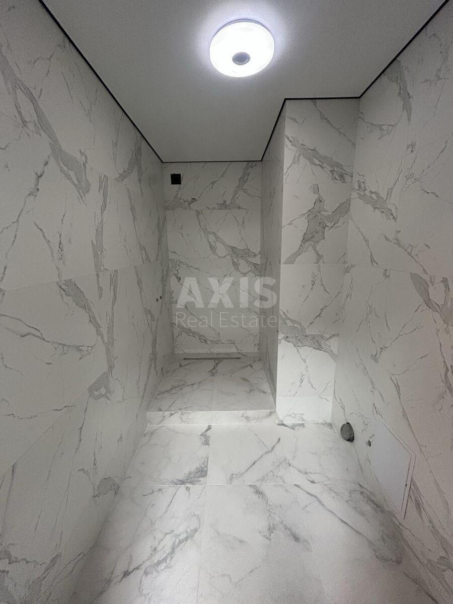 1k apartment vul. Lugova 3Б3