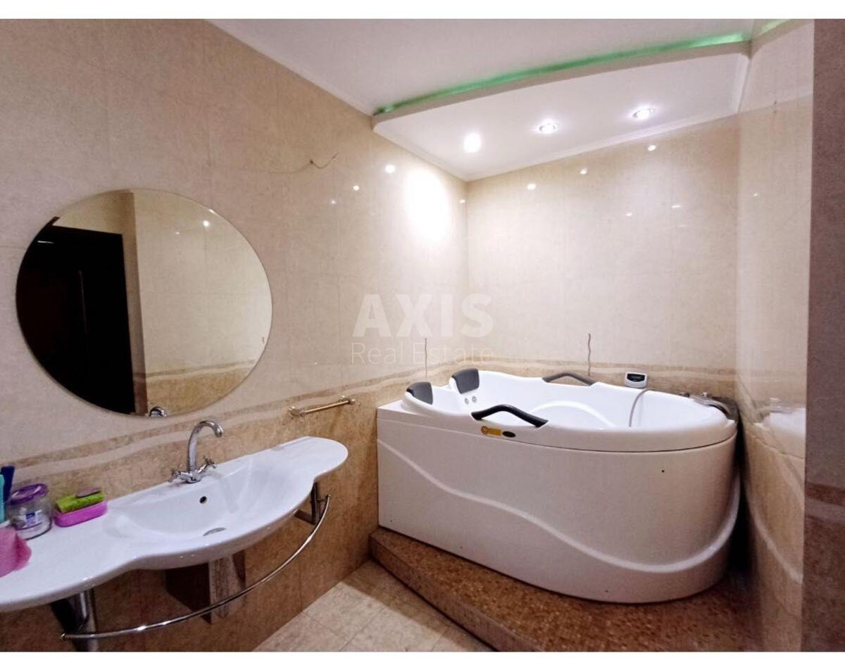 3k apartment pr-t Bazhana Mykoly 1М8