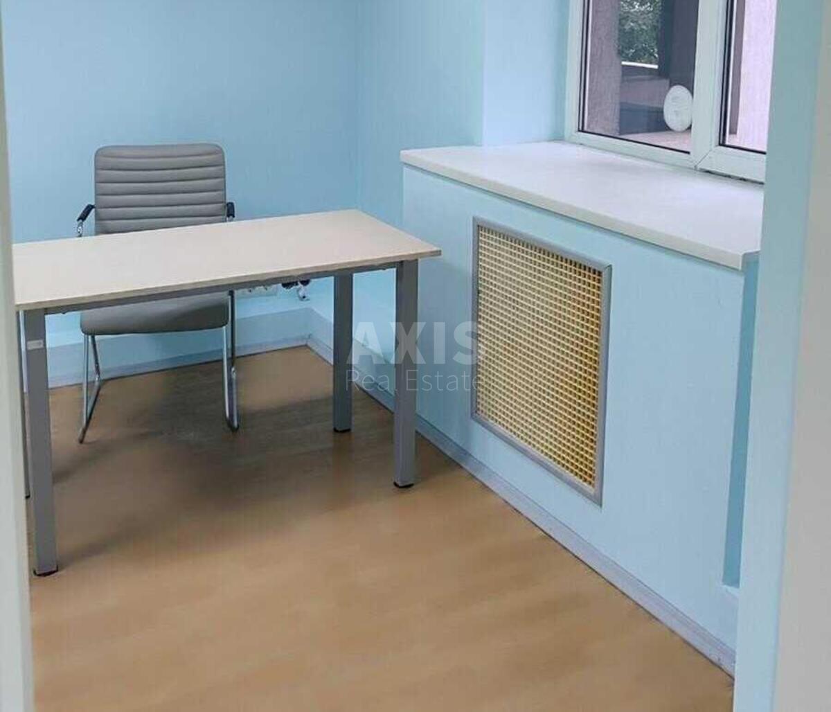 Офис ул. Златоустовская 10/12А, 146м22