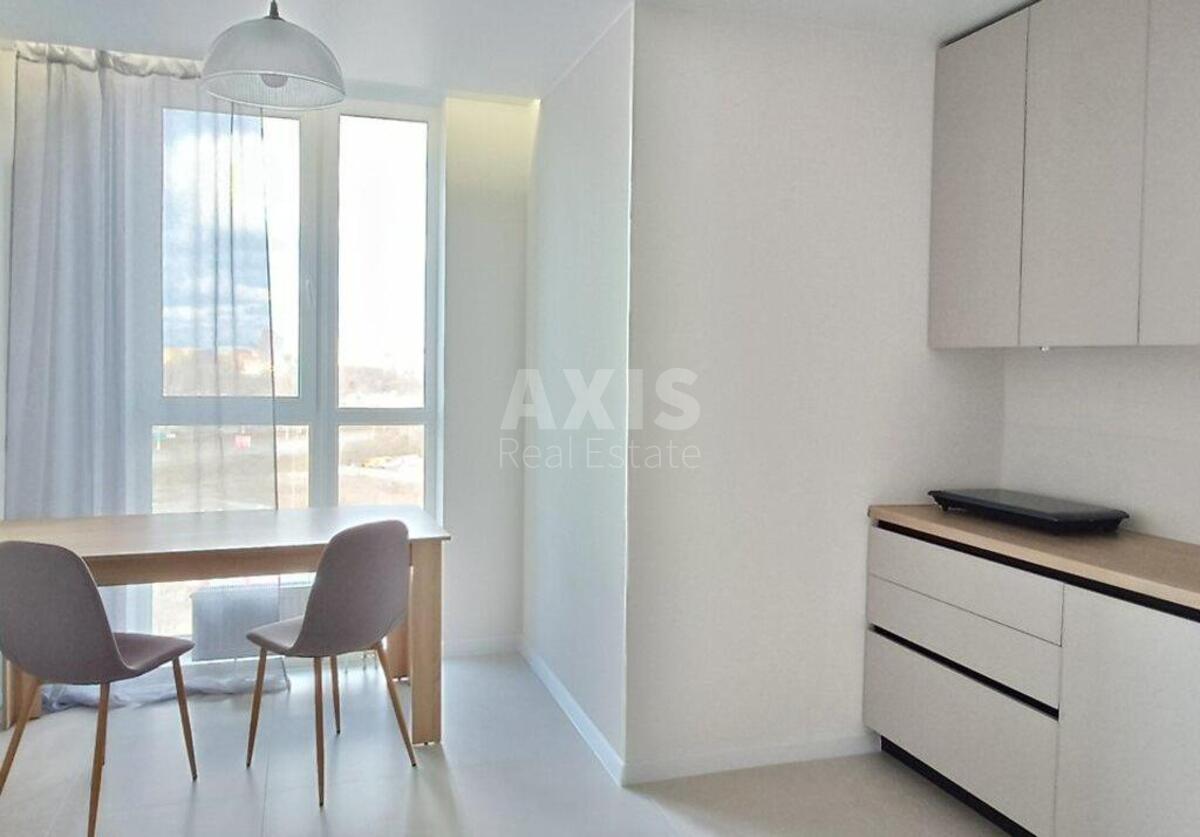 1k apartment vul. Kanal'na 8Б0