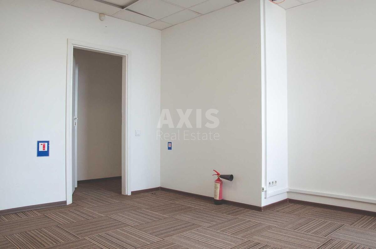 Office vul. Geroi'v Kosmosu 4, 126m2597411