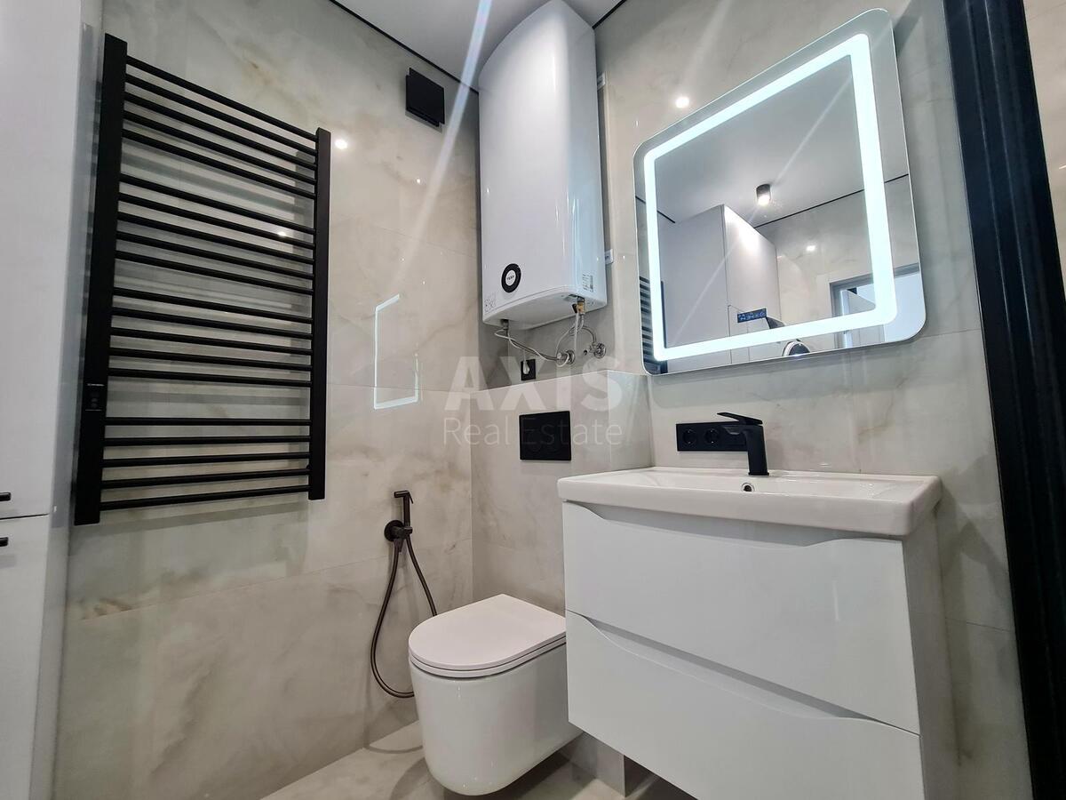 2k apartment vul. Oleksandra Olesja 2А639455