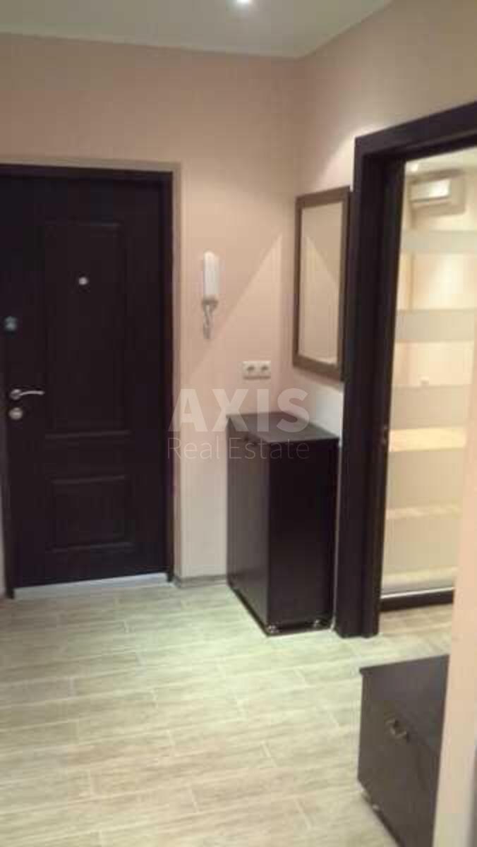 1k apartment pr-t Glushkova Akademika 23599538