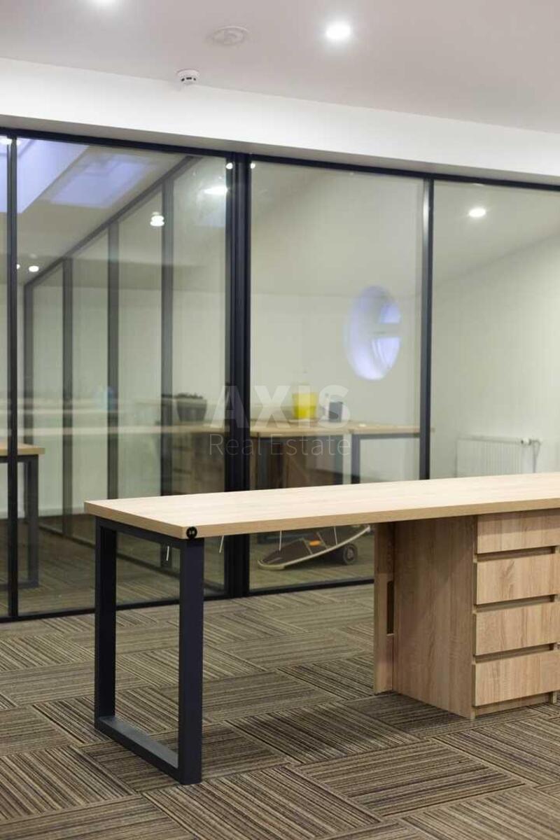 Office vul. Pymonenka Mykoly 13, 228m2