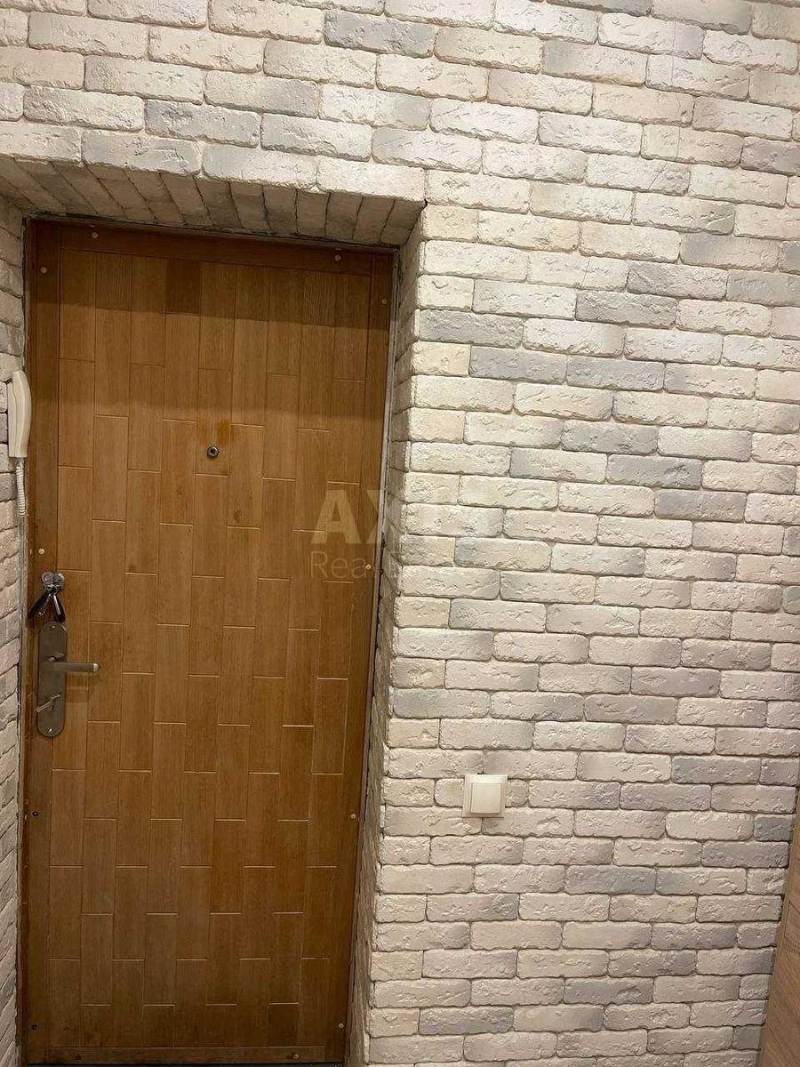2k apartment vul. Volodymyrs'ka 77