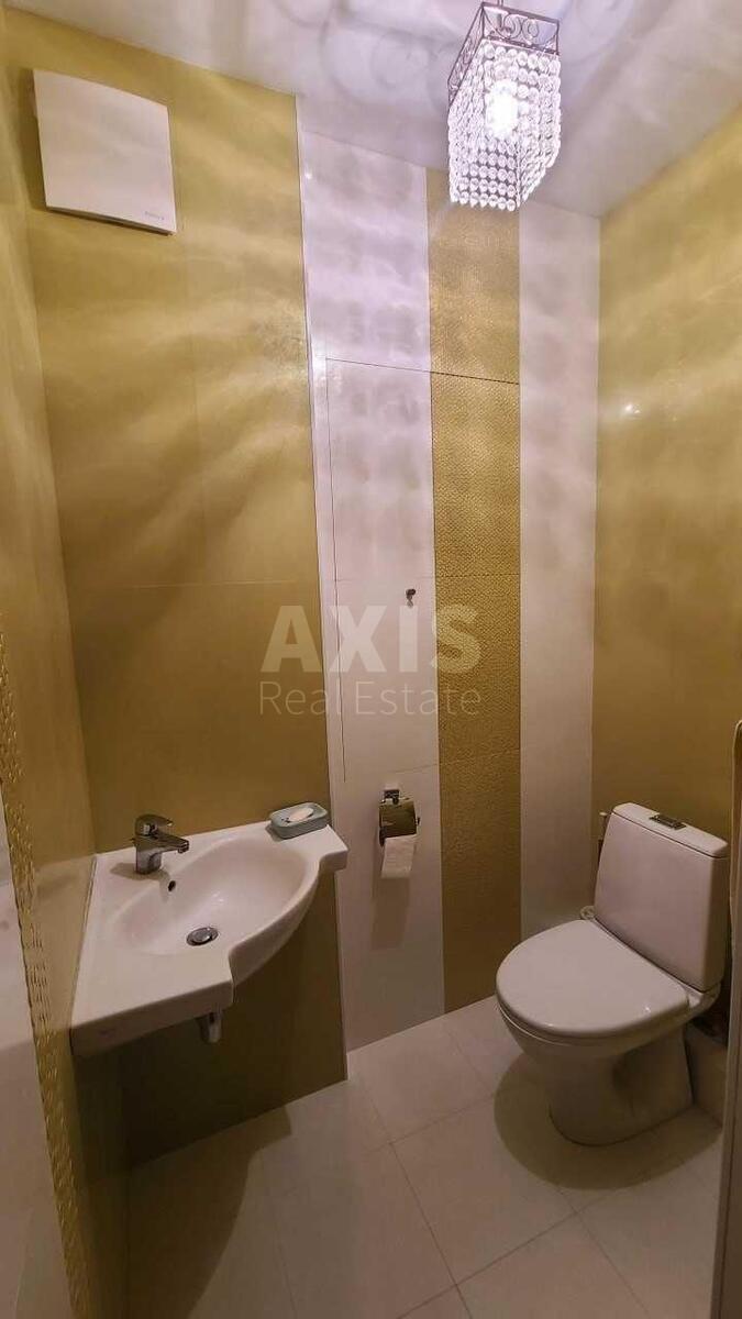 4k apartment vul. Knjazhyj Zaton 21614127