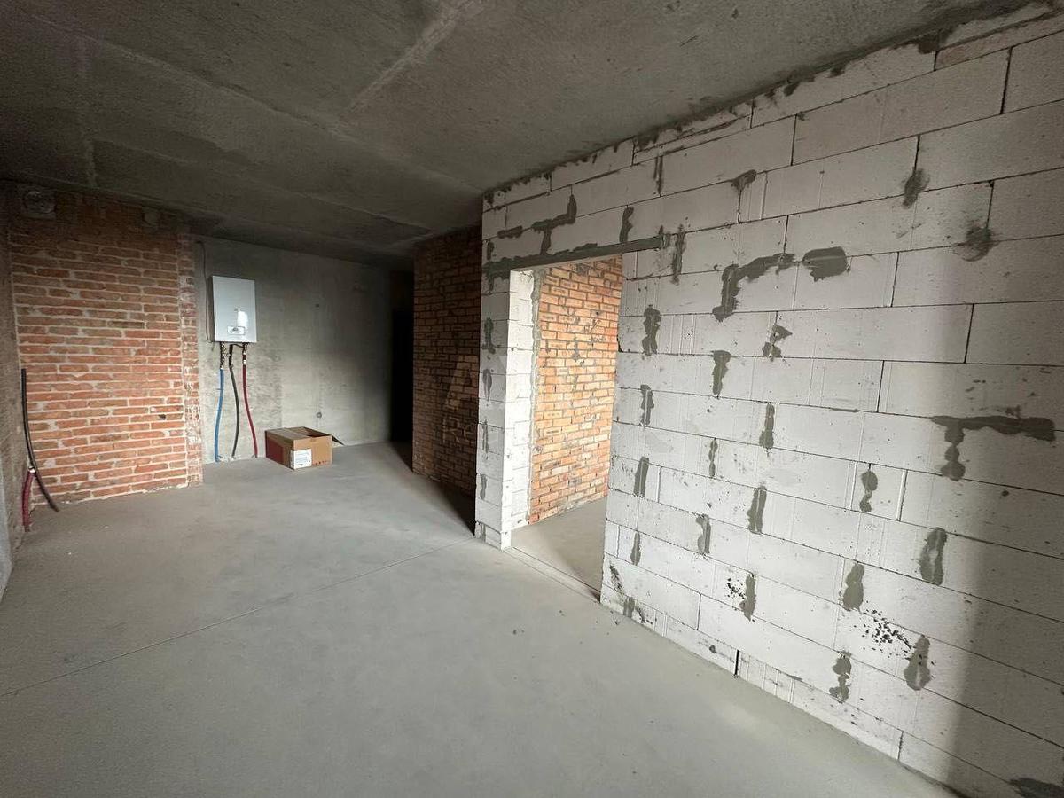 1k apartment vul. Zabolotnogo Akademika 11