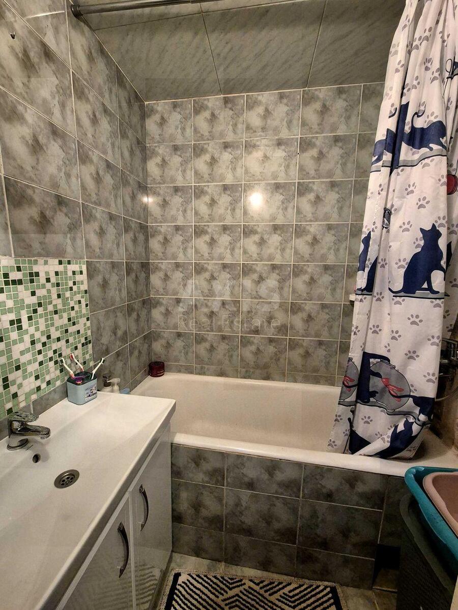 3k apartment vul. Myloslavs'ka 23606816