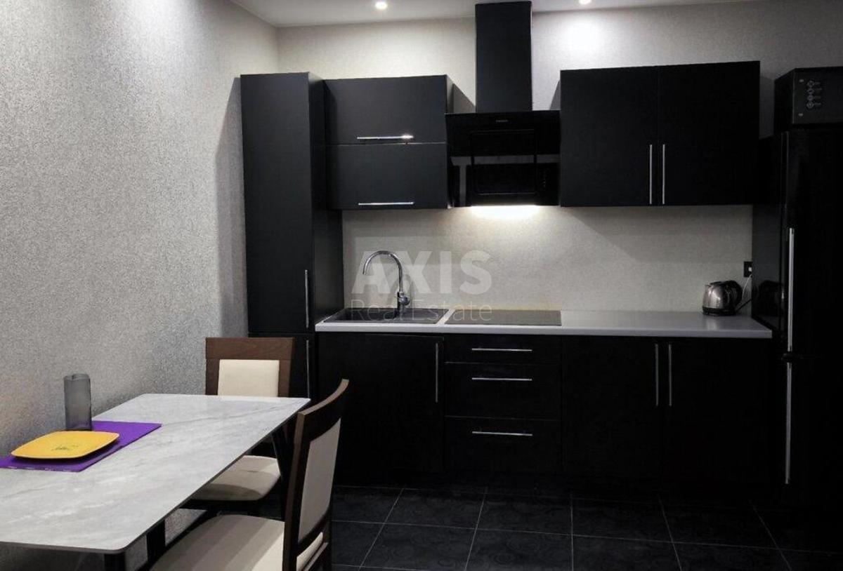 2k apartment vul. Amosova Mykoly 41
