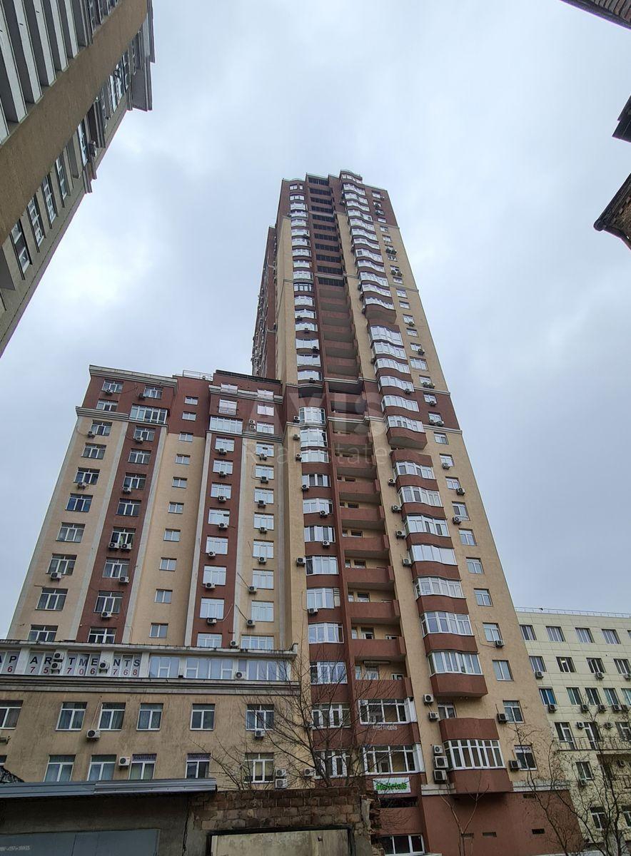 1к квартира ул. Жилянская 1186099411