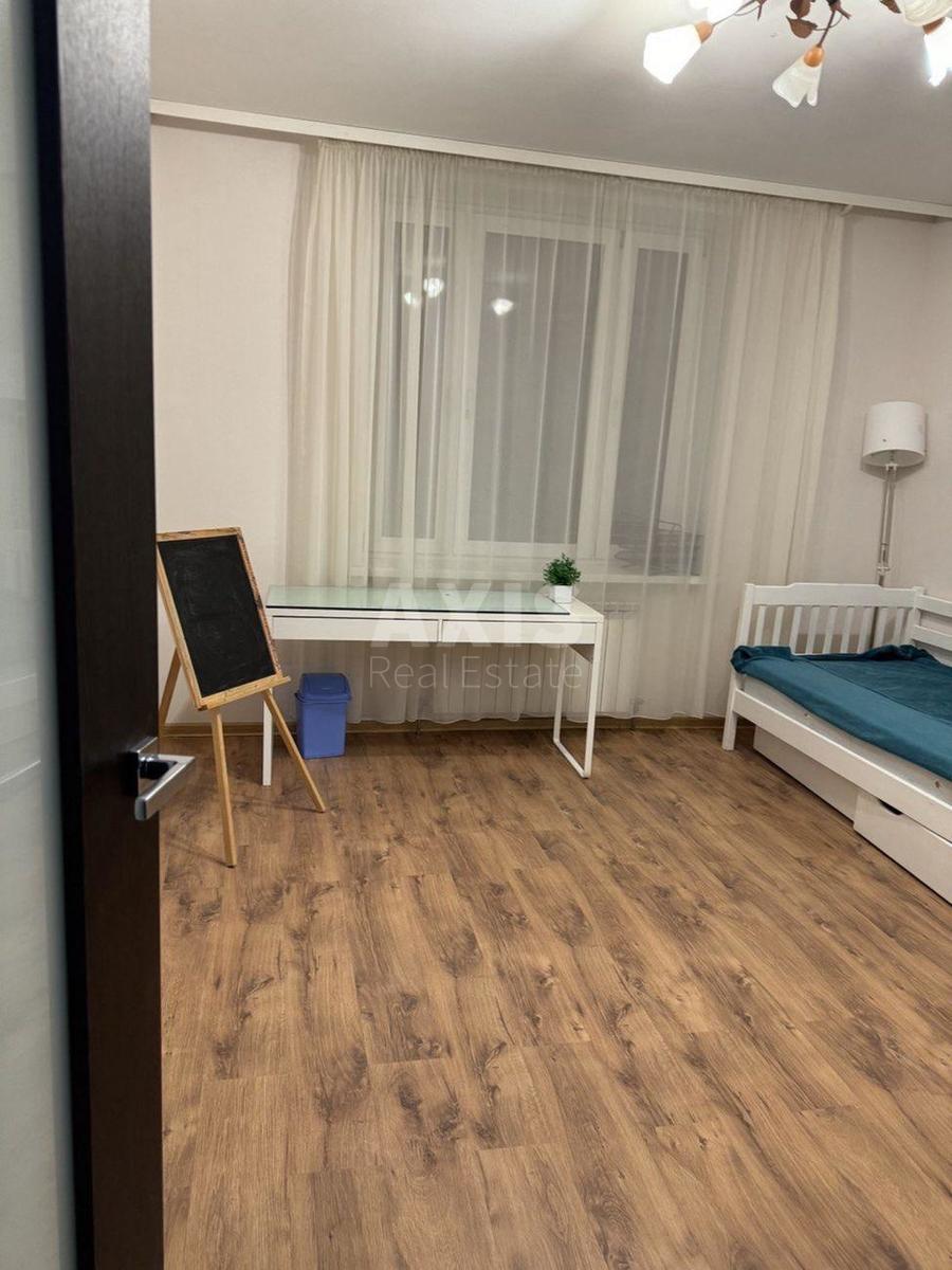 2к квартира ул. Здолбуновская 9Б5