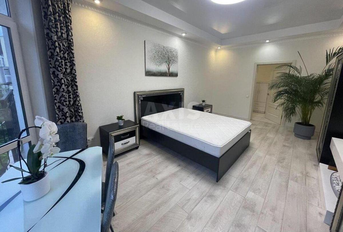 2k apartment vul. Degtjarna 190