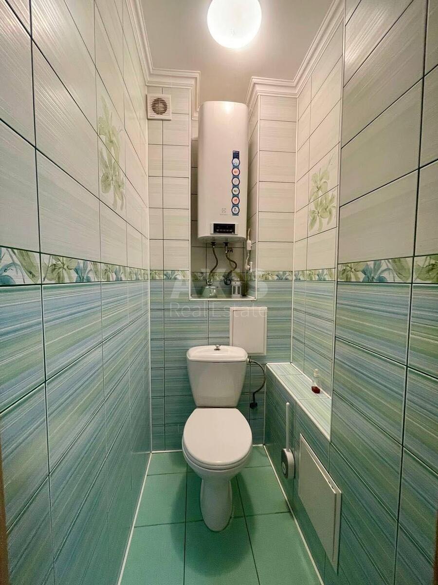 1k apartment vul. Urlivs'ka 195643513
