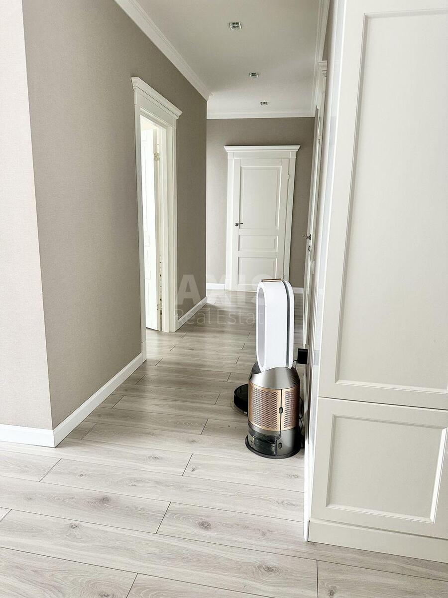 4k apartment vul. Samiyla Kishky 126086613