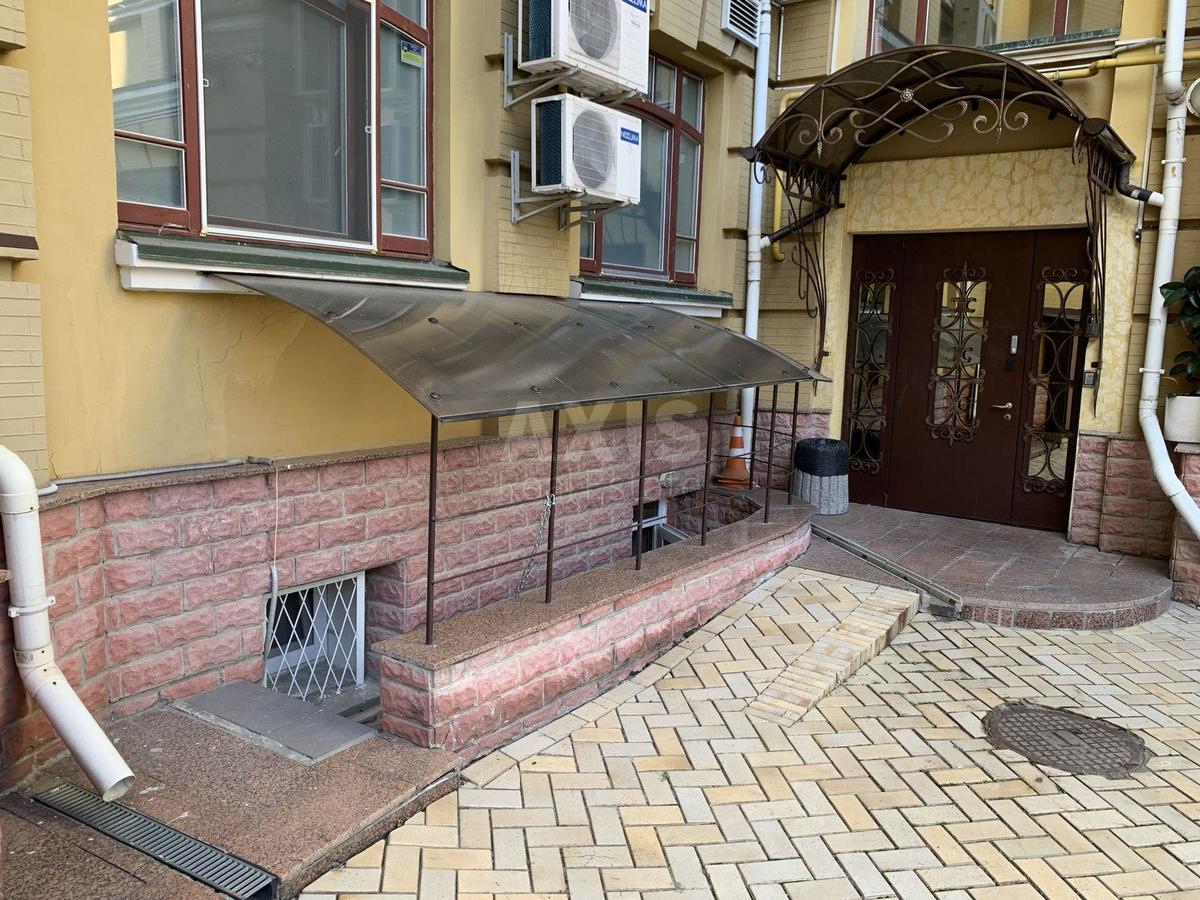 1k apartment vul. Vozdvyzhens'ka 28/300