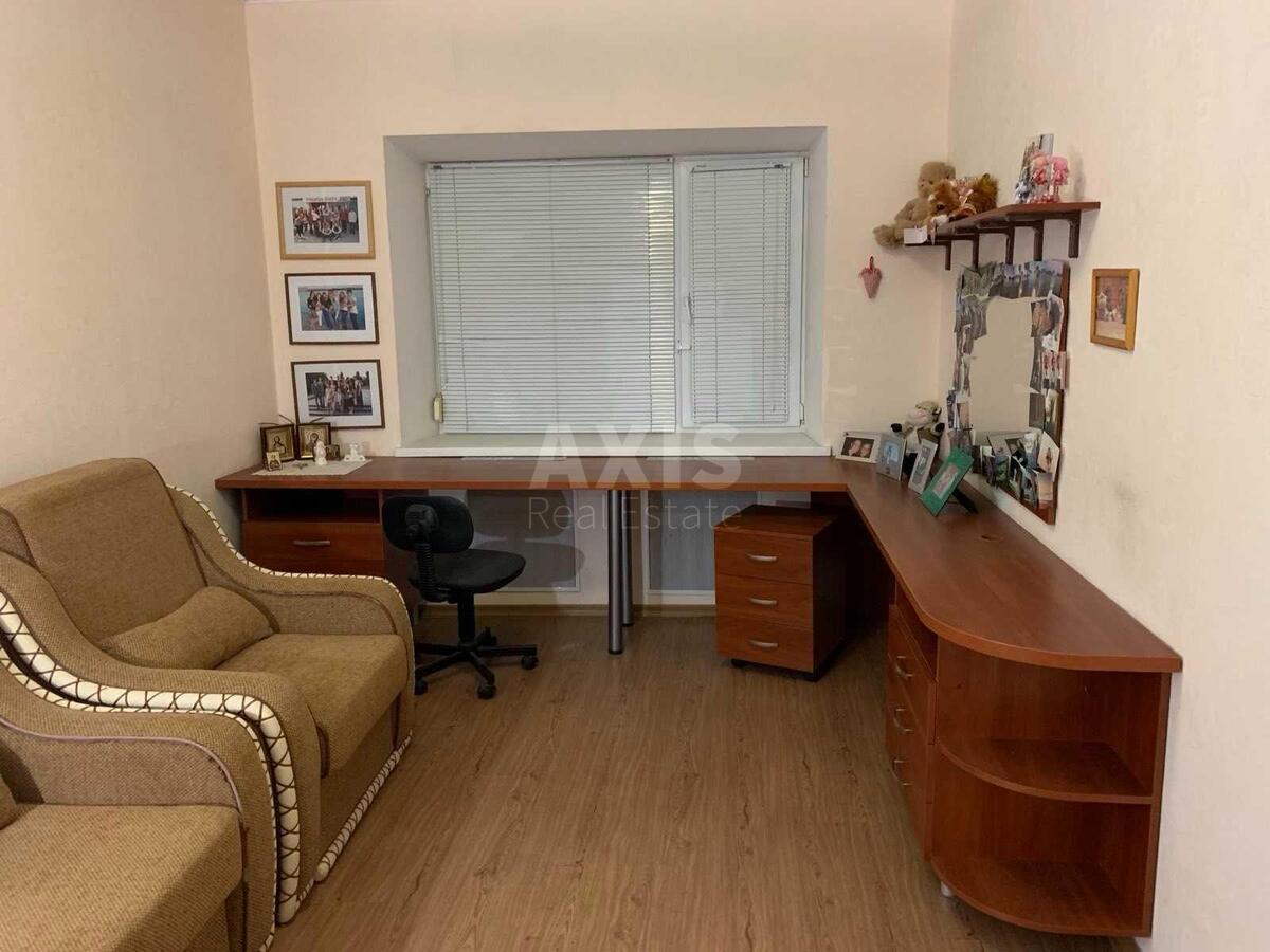 2k apartment vul. Kravchenka Mykoly 10/12612666