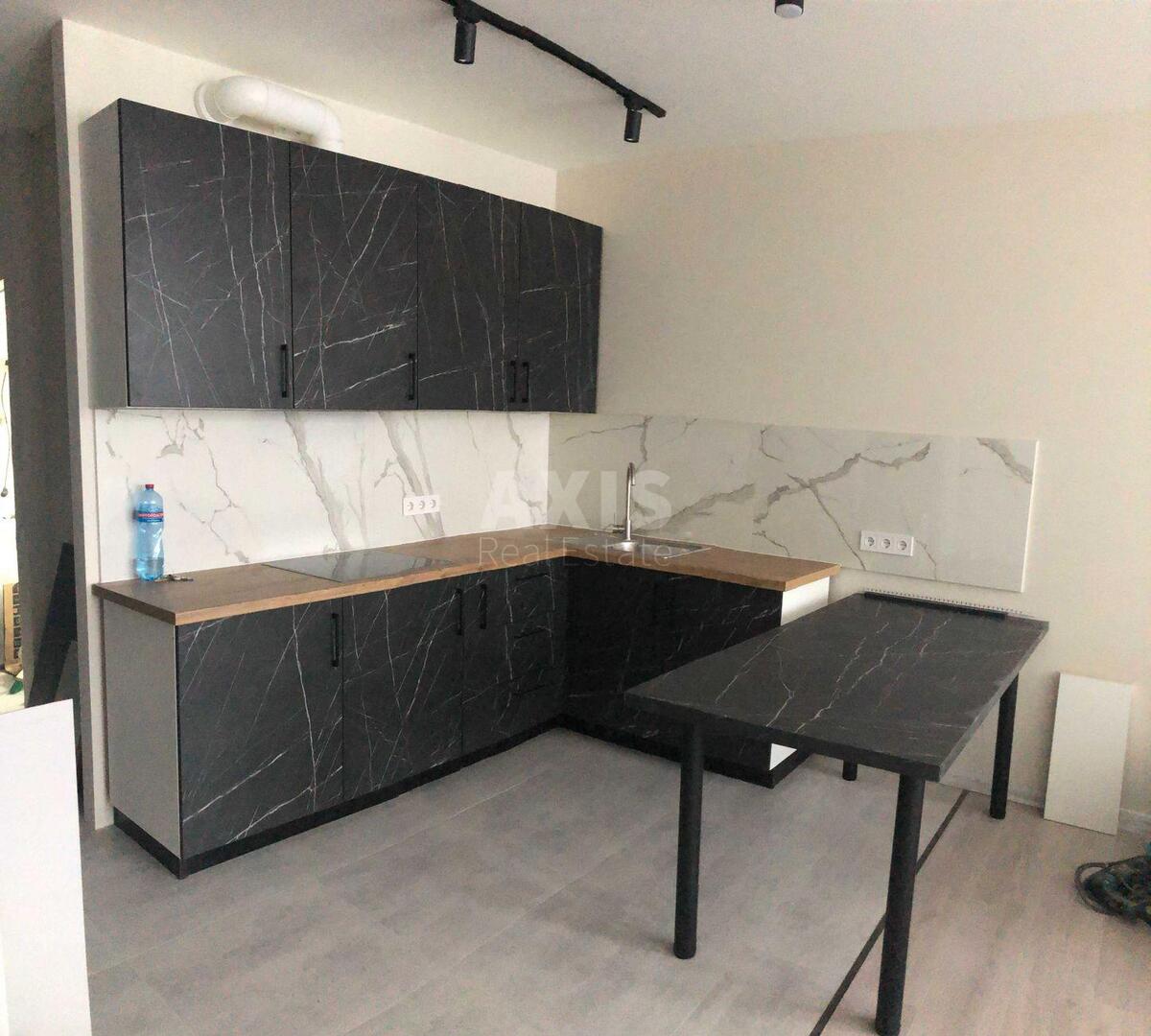 1k apartment vul. Novopol'ova 2