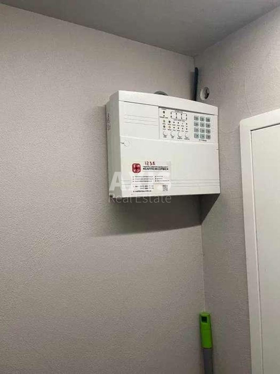 Office vul. Nyzhnij Val 27/29, 20m2297179