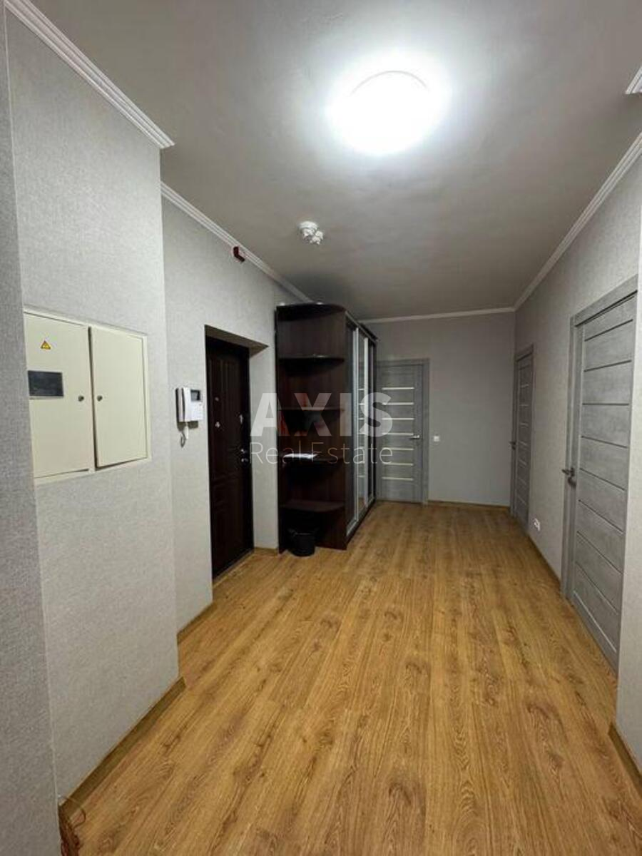 3k apartment vul. Geroi'v Oborony 10а13