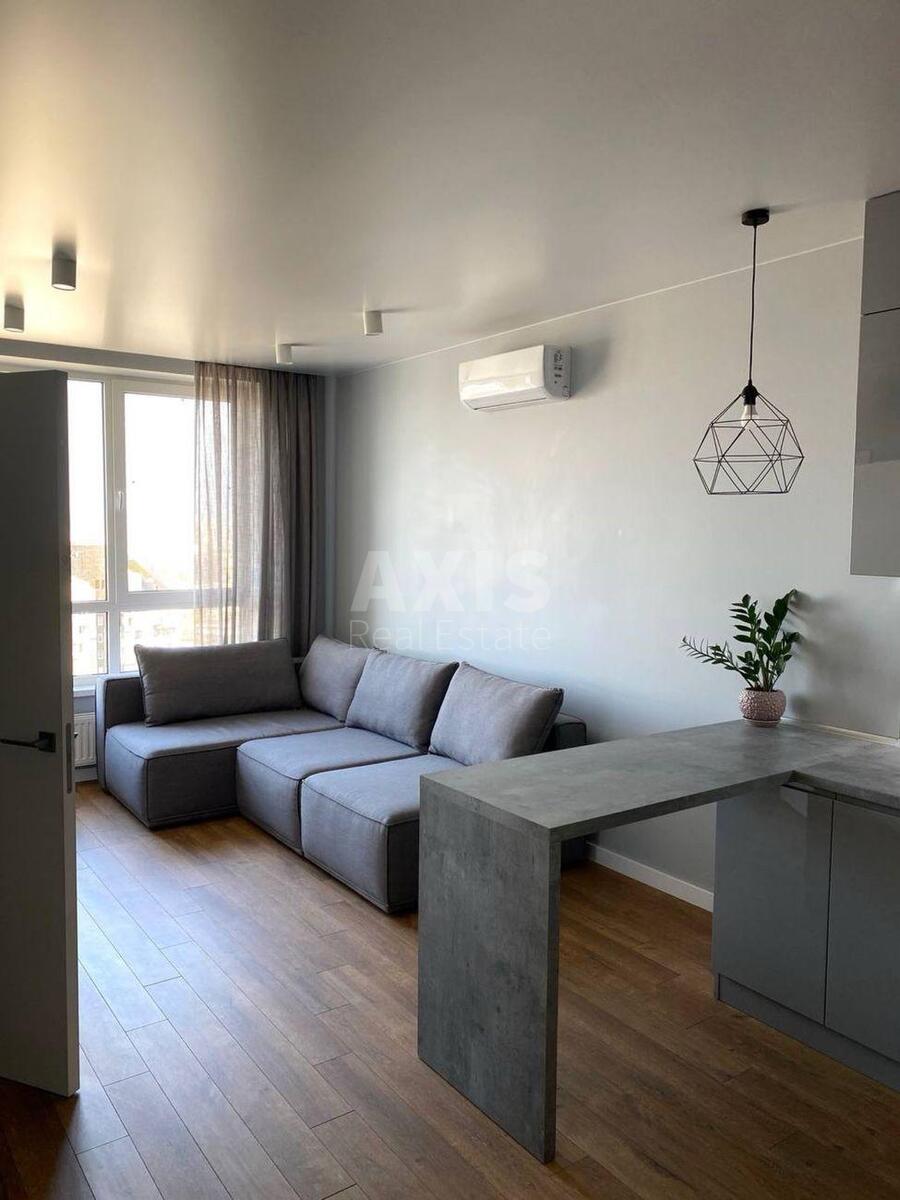 1k apartment vul. Solom'jans'ka 20В602230