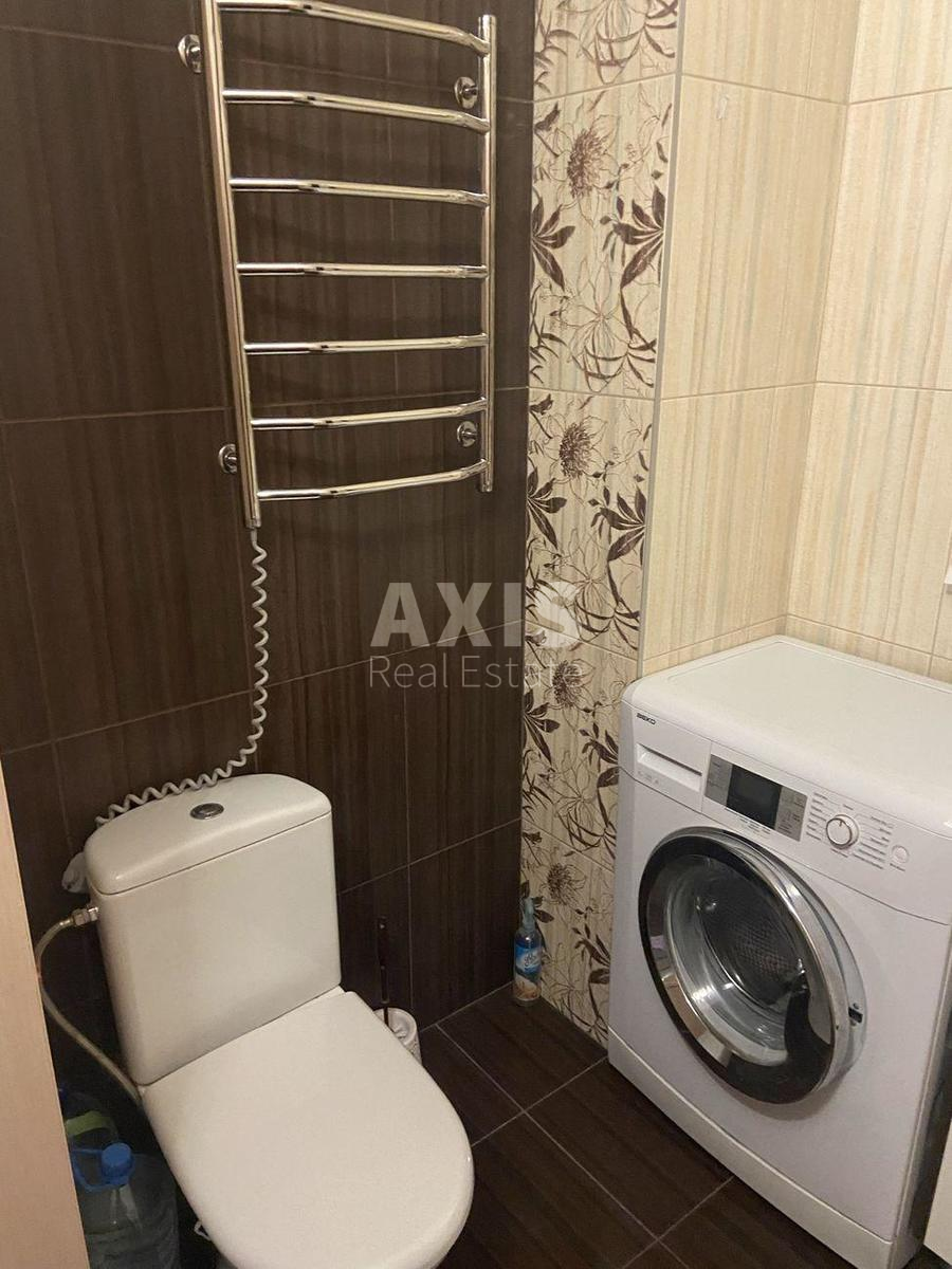 1k apartment vul. Petryc'kogo Anatolija 173