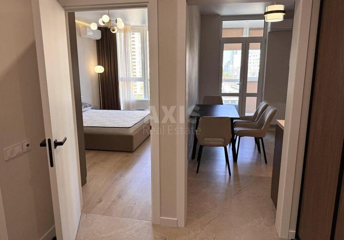 1k apartment vul. Kravchenka Mykoly 242
