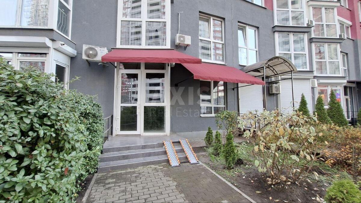 Trade object vul. Dragomanova 2А, 52m2617101