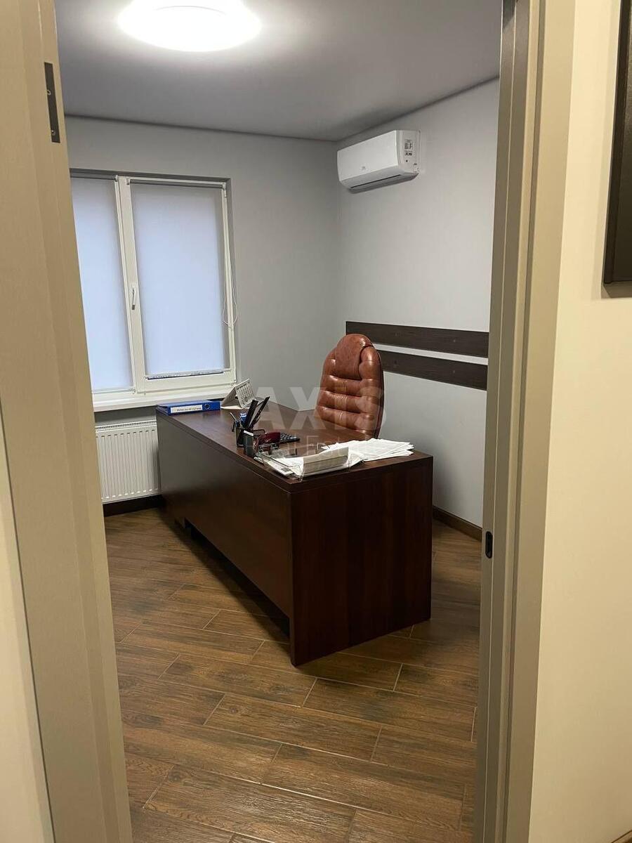 Офис ул. Берковецкая 6, 55м2573373
