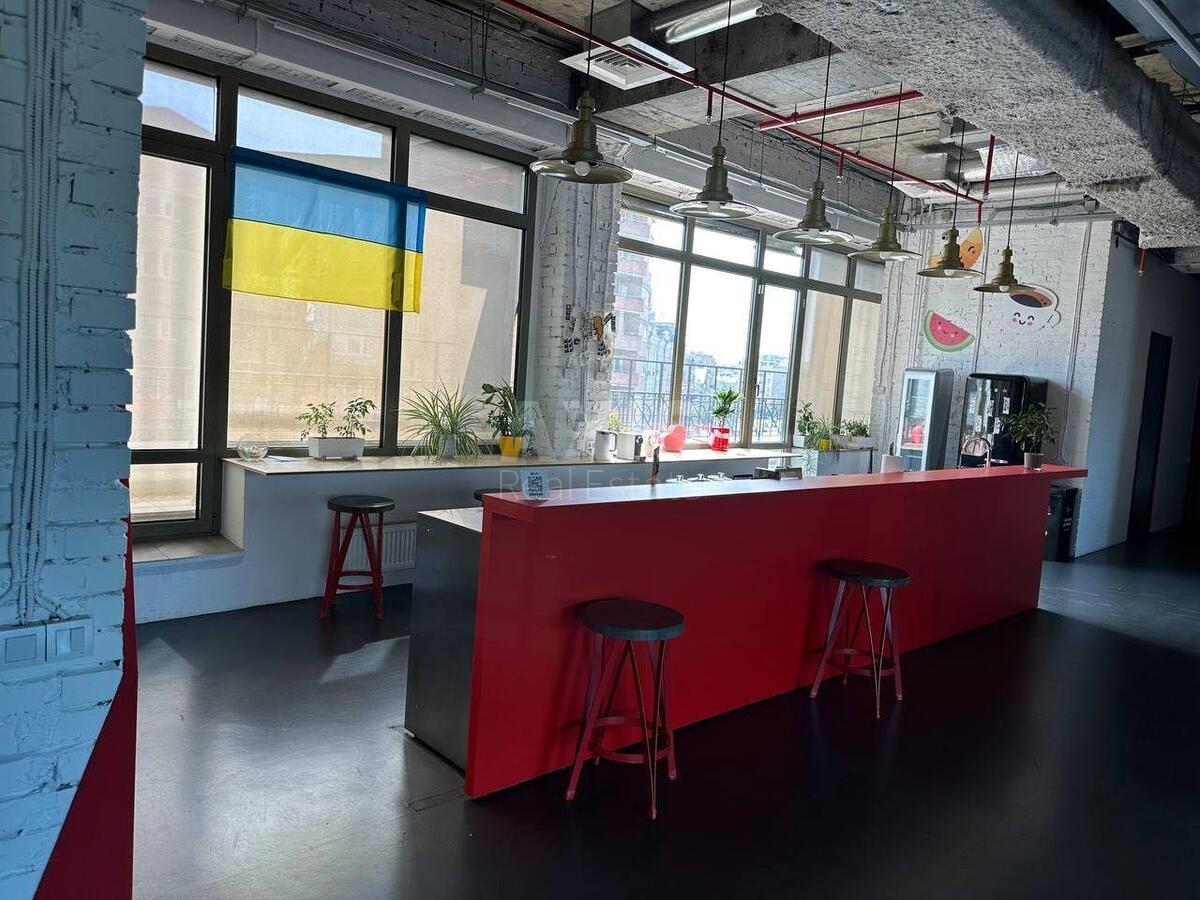 Office vul. Velyka Vasyl'kivs'ka 5, 500m21