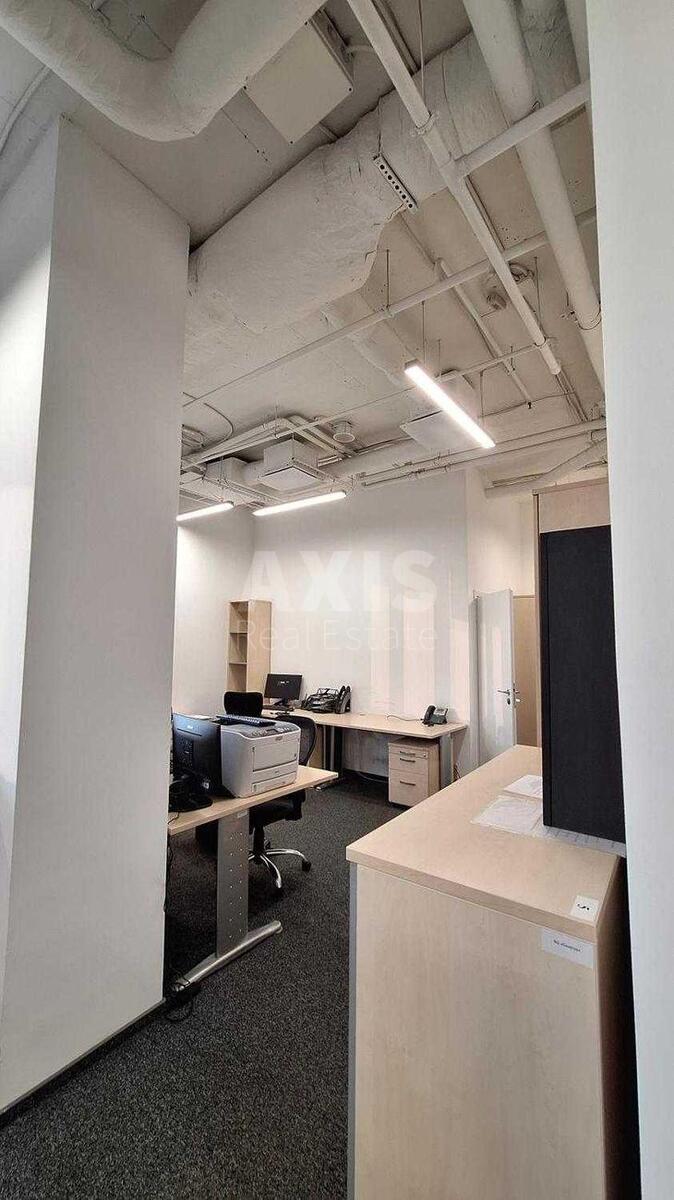 Office vul. Moskovs'ka 32/2, 200m27