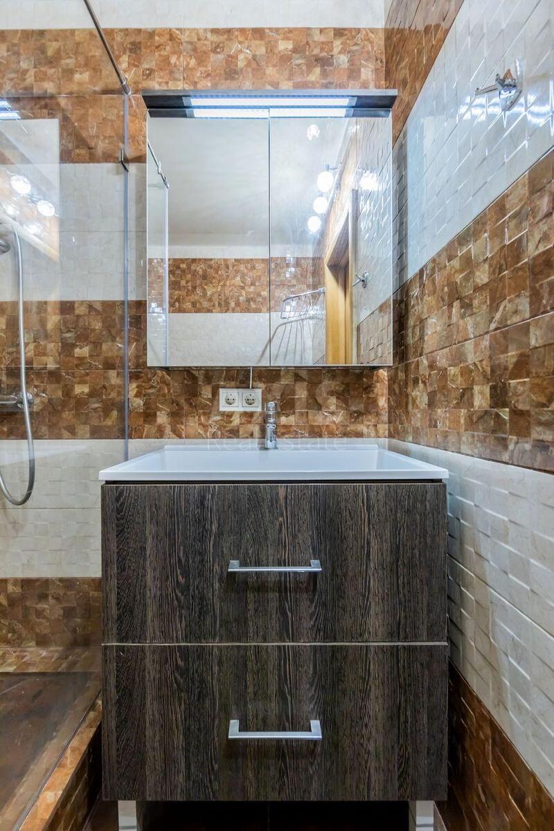 2к квартира ул. Луценко Дмитрия 105774812