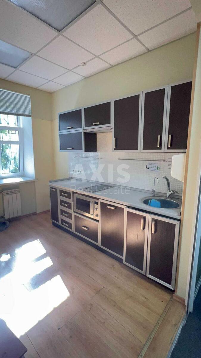 Офис ул. Саксаганского 125, 700м2621014