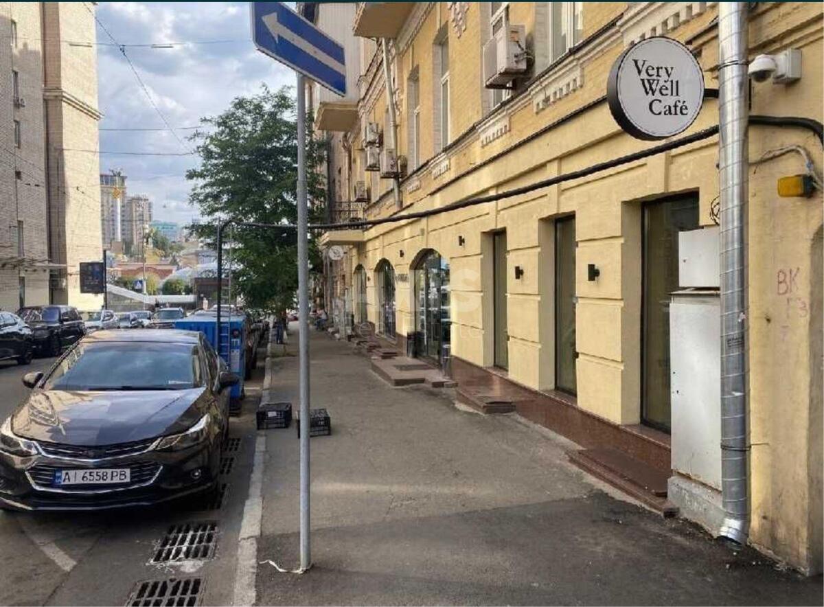 Trade object vul. Mala Zhytomyrs'ka 3/4, 500m21