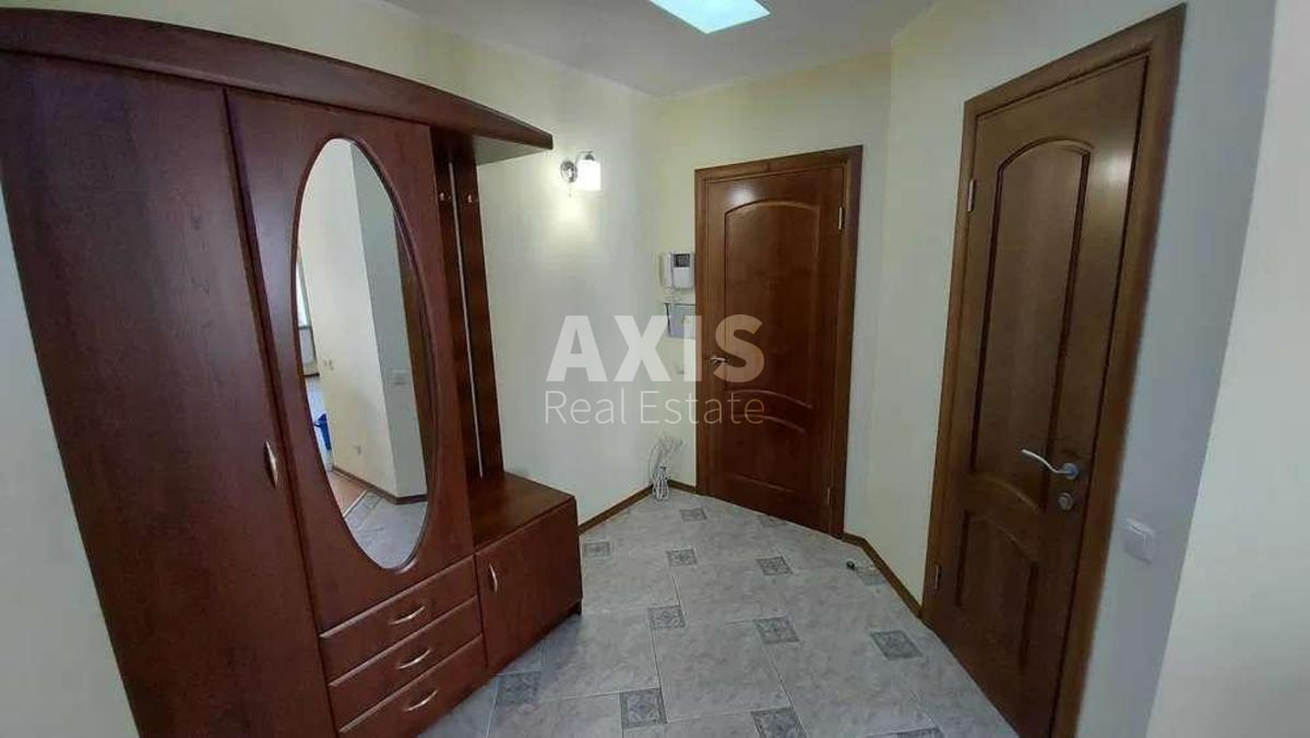 3k apartment vul. Knjazhyj Zaton 26