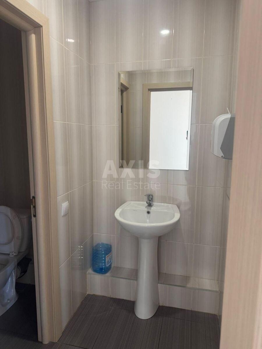 Office uzviz Voznesens'kyj 23А, 110m26