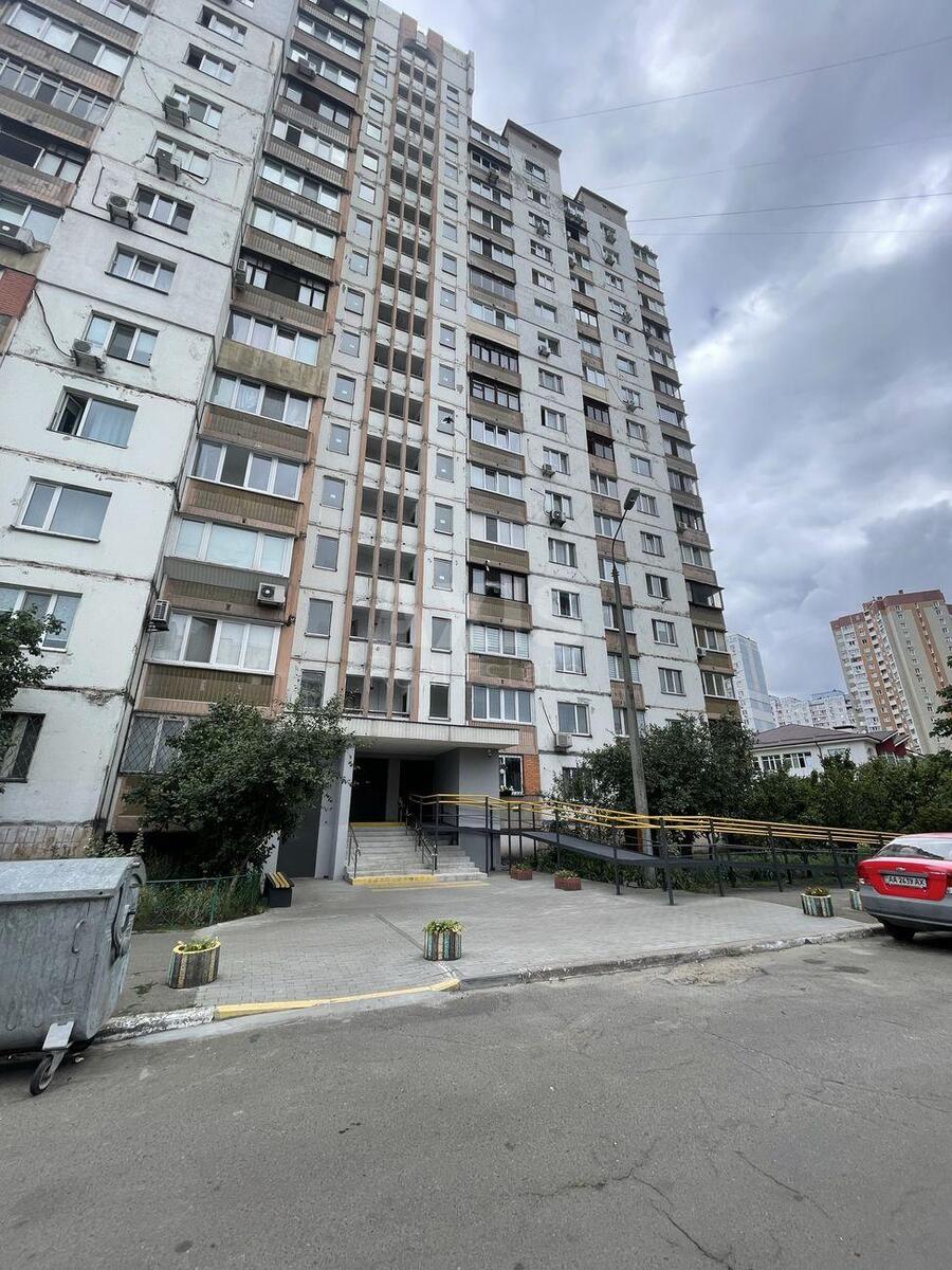 3k apartment vul. Dragomanova 3А629767