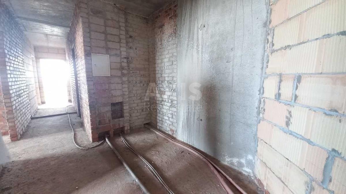 3k apartment vul. Revuc'kogo 98