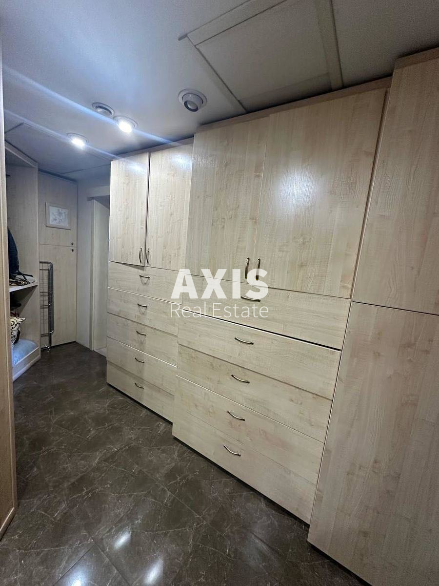 4к квартира ул. Жилянская 596