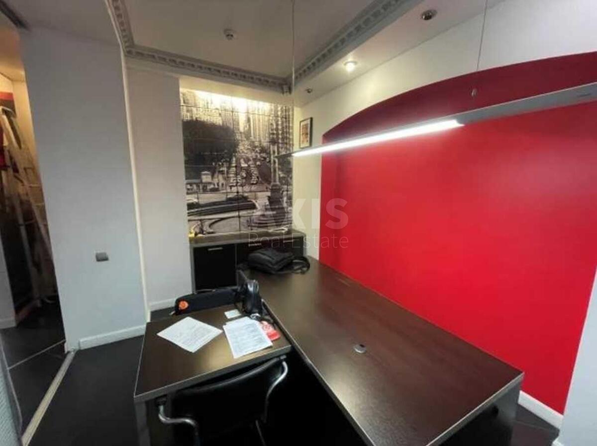 Office vul. Bul'varno-Kudrjavs'ka 29Е, 100m20
