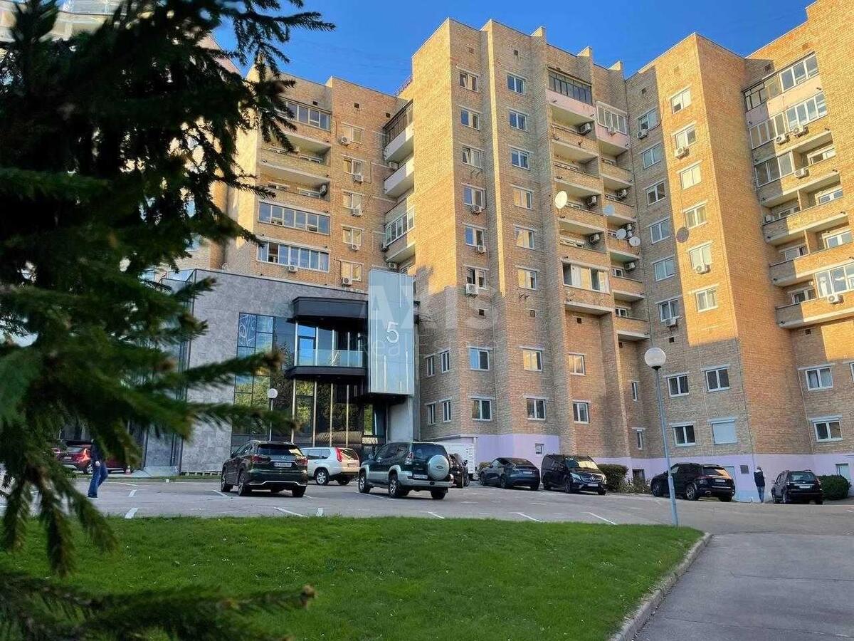 Офіс вул. Велика Васильківська 9/2, 148м2