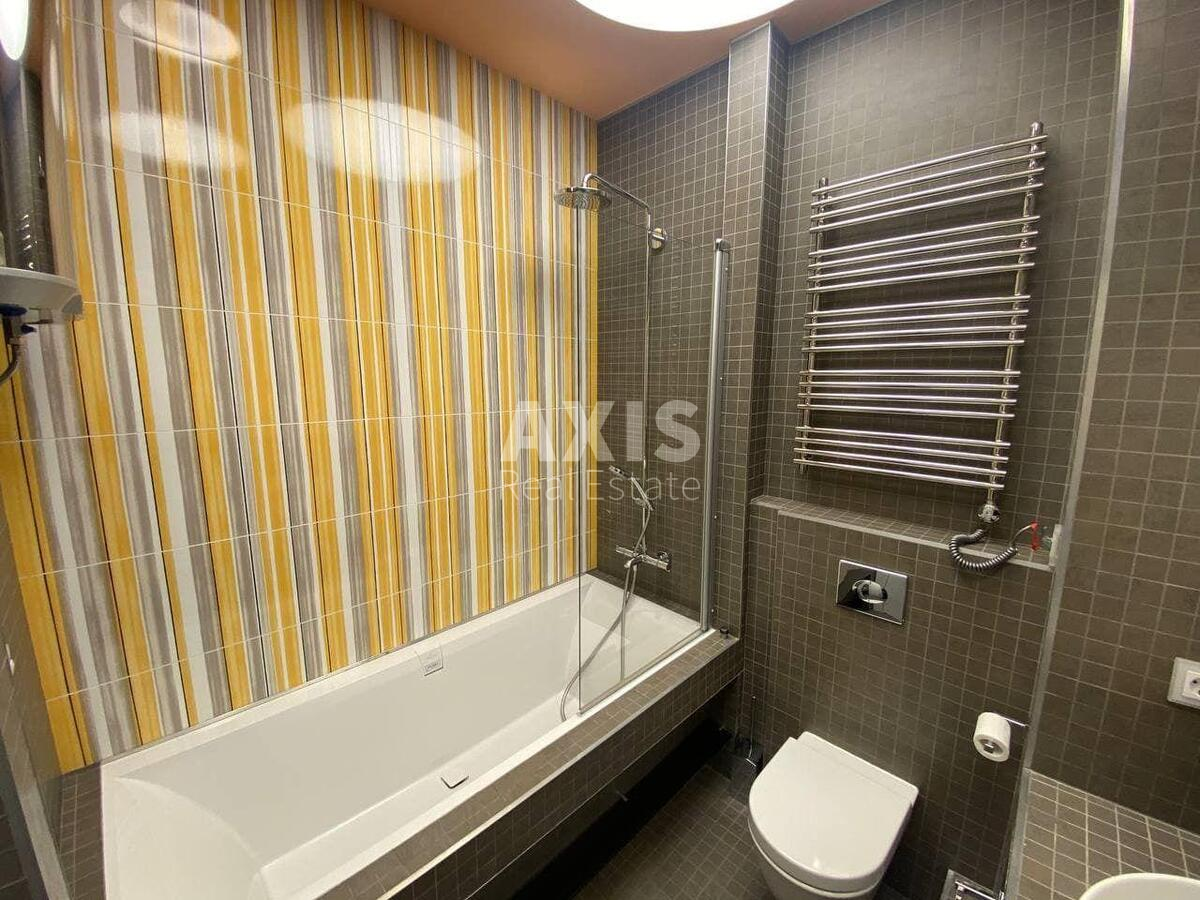 3k apartment vul. Parkovo-Syrec'ka 4Б5805214